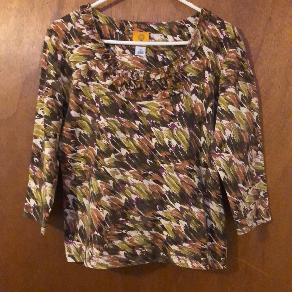 RUBY RD. Top M